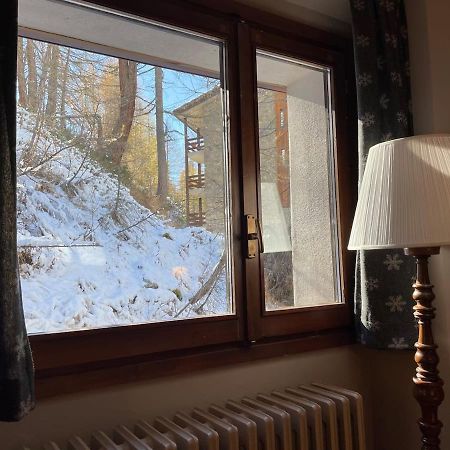 شقة Raffinato Ed Accogliente Monolocale Di Montagna بيريوِل تْشيرفينيا المظهر الخارجي الصورة